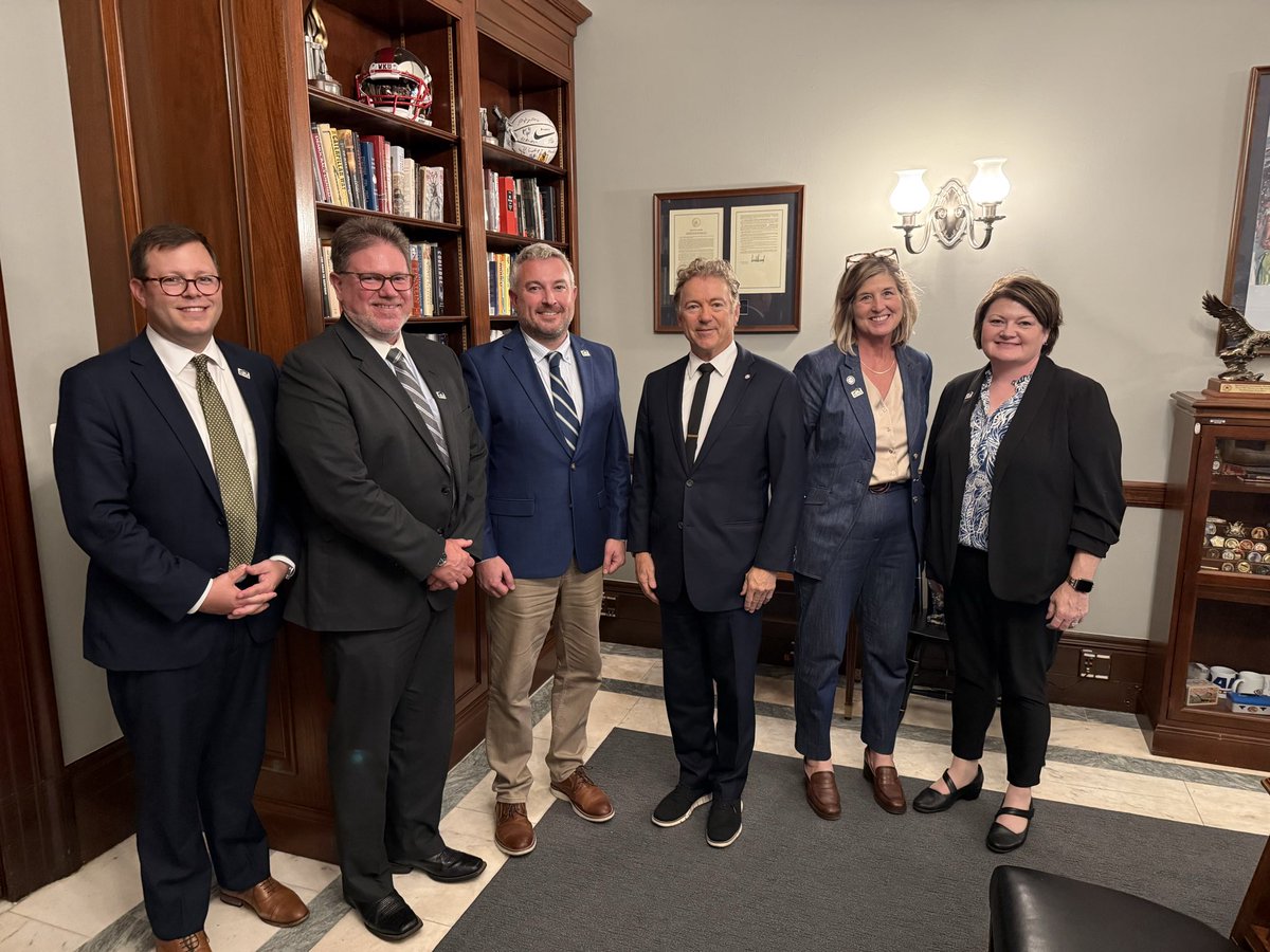 Ryan Quarles tweet media