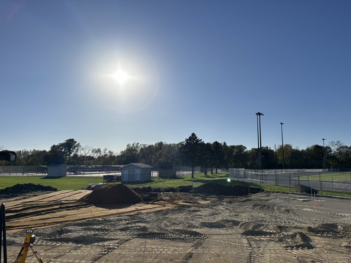 Big day for the track programs!

Record board updates ✅

Dirt leveling for the new shot put area ✅

#TigerPride #SWAT