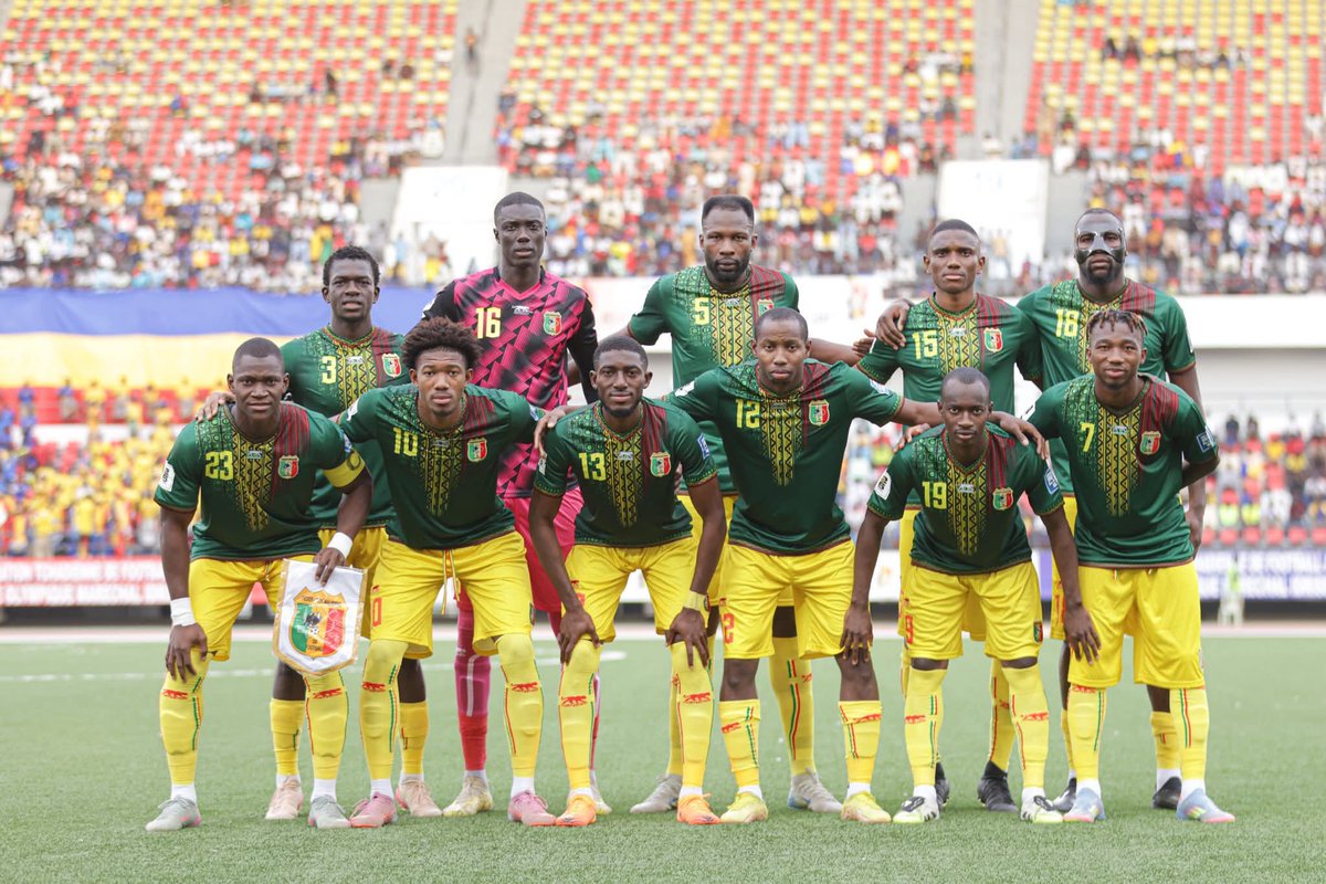 Sport | #Foot : Les Aigles du Mali🇲🇱 ne participeront pas à la Coupe du Monde 2026.

Malgré une victoire méritoire (2-0) obtenue ce jour face à la sélection tchadienne à N'Djamena, l’équipe du Mali, voit s’évanouir ses espoirs de qualification pour la Coupe du Monde 2026.