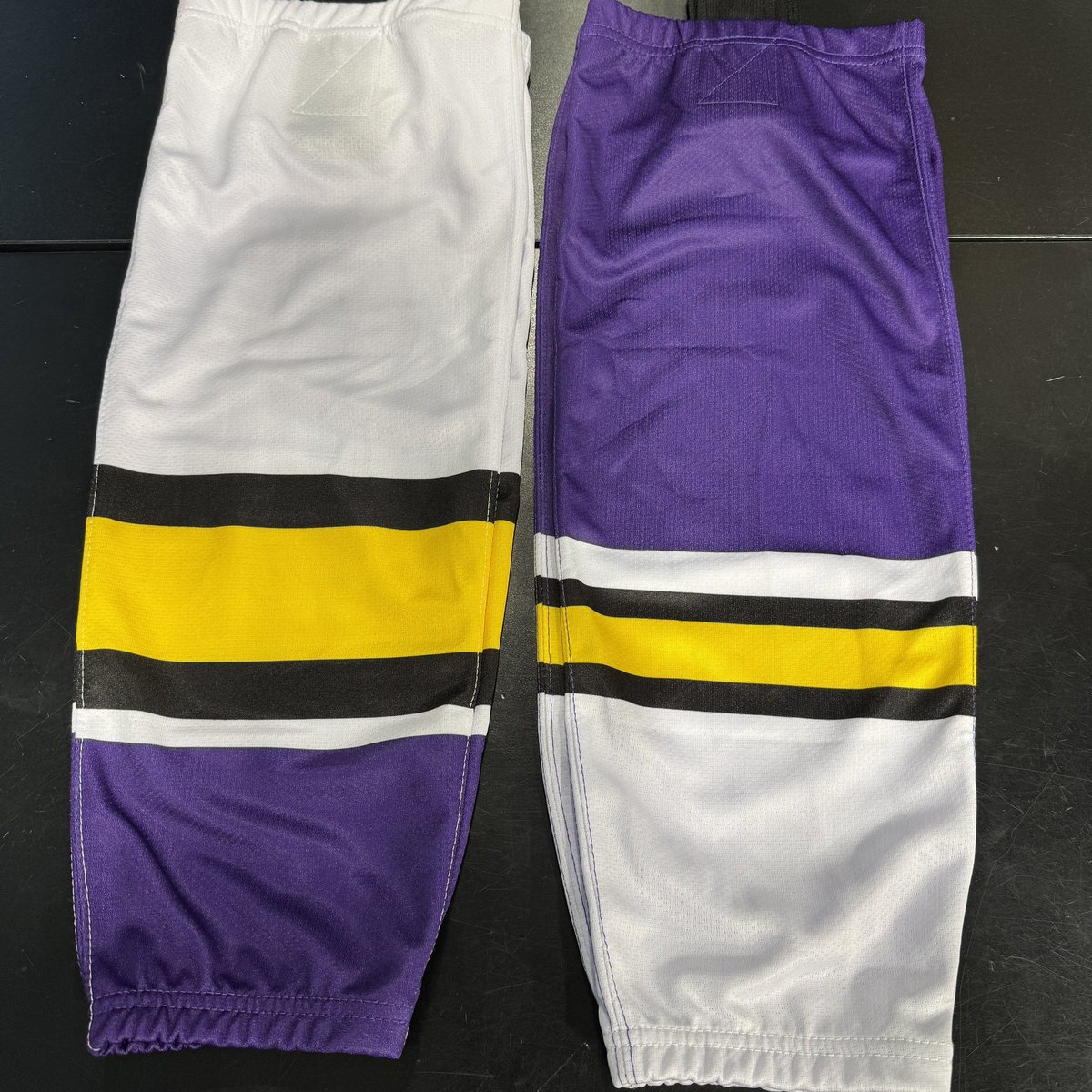 PIASKato's tweet image. For those of you who haven’t heard yet, the Mankato Mite reversible jerseys (boys and girls), and the home and away socks for the travel kids have both arrived and are available in the shop. #piaskato