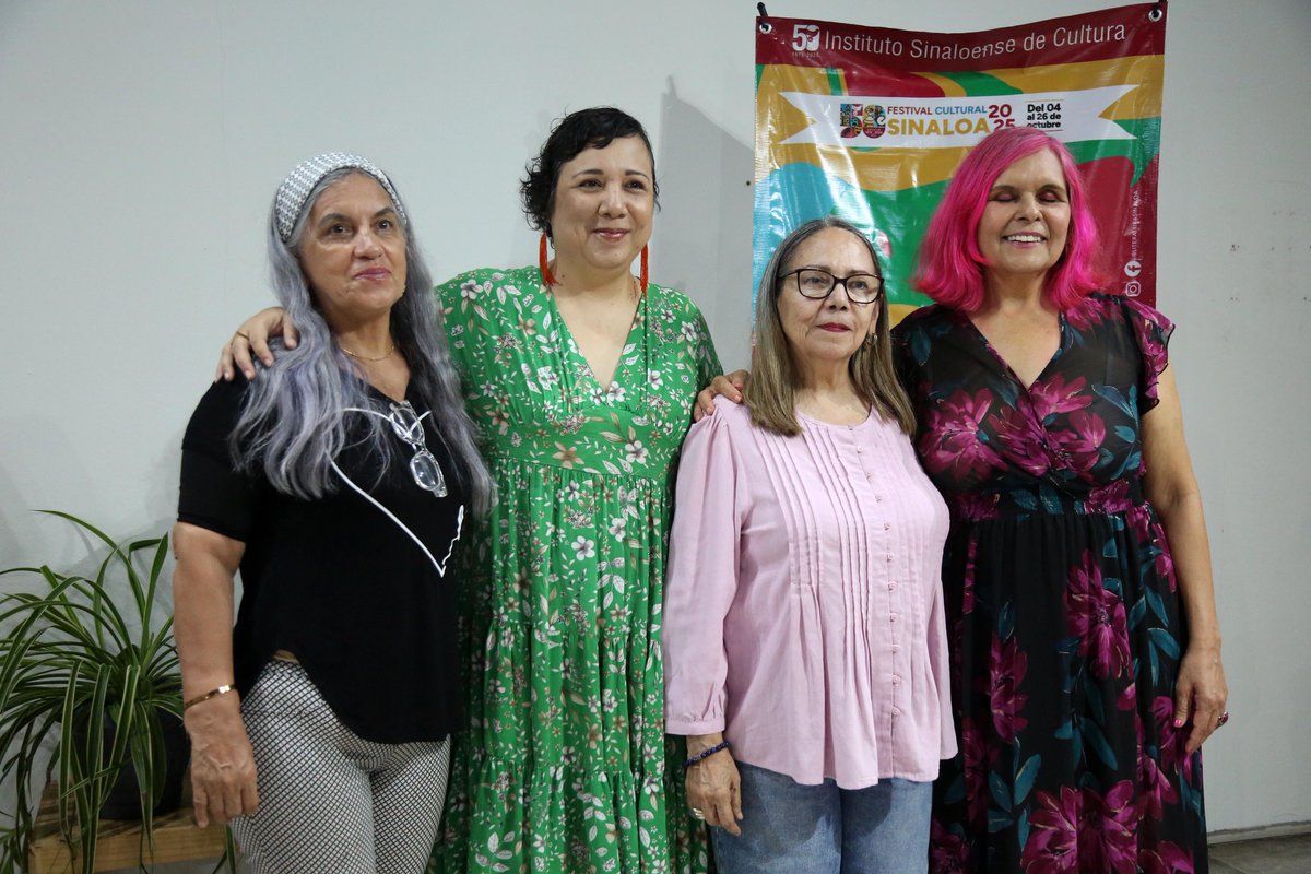 Con el tema de Poesía, cocina e identidad, abre el IV Encuentro Inés Arredondo #FestivalCulturaSinaloa2025
Buscamos crear comunidad desde la literatura, dijo Ernestina Yépiz.
🔗 tinyurl.com/fb94zhcs