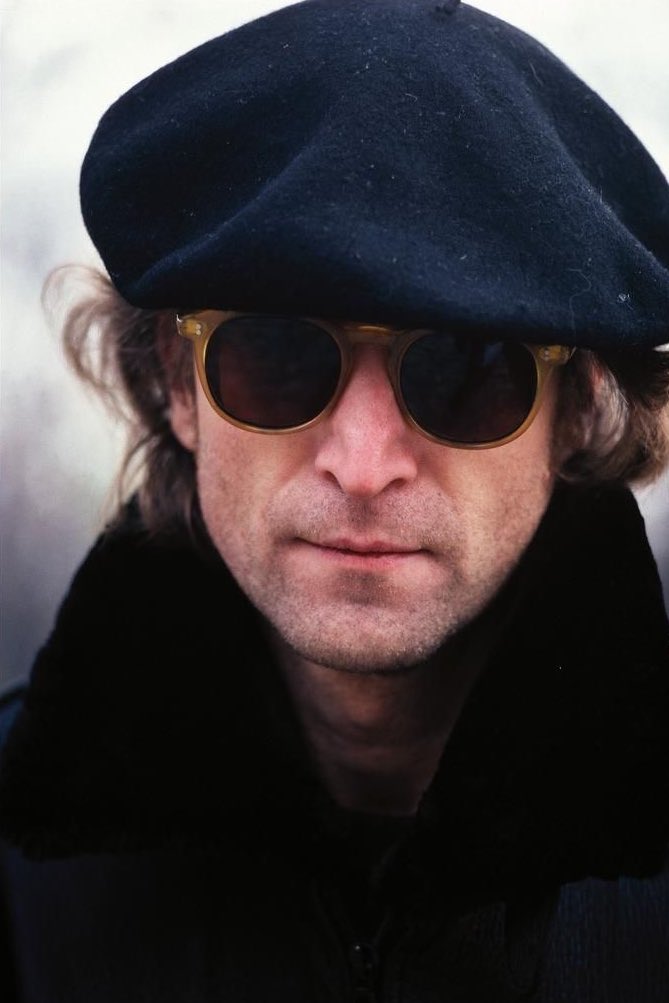 Happy 85th birthday to John Lennon 🤍

John was a complex human being, a fantastic artist and a sensitive soul. Someone who lived intensely and shared with us, even between struggles and mistakes, that love is all we need and so love is what we have for him, always
