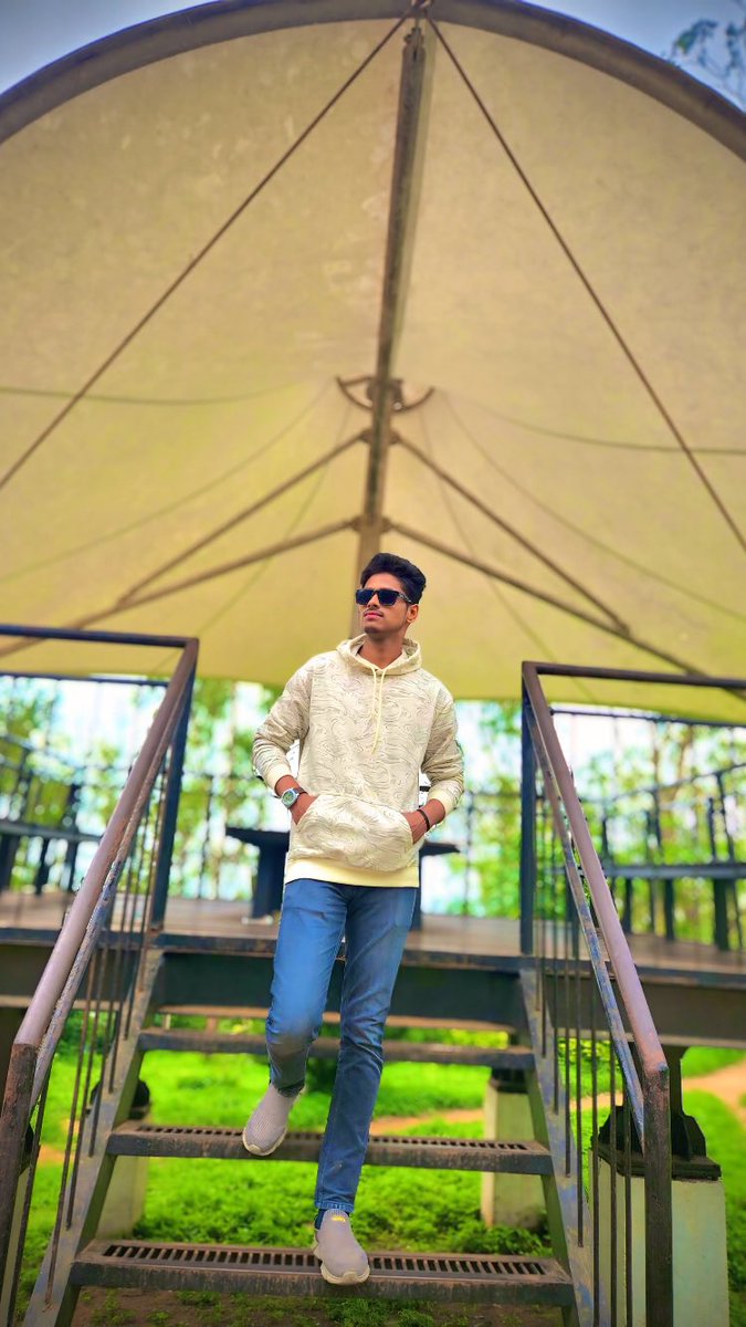 JANNATJUNAID55's tweet image. …..Zindagi Do Pal Ki….🖤

#likesharecomment 
#savethispost 
#shareifyouagree 
#doubletapifyourelate