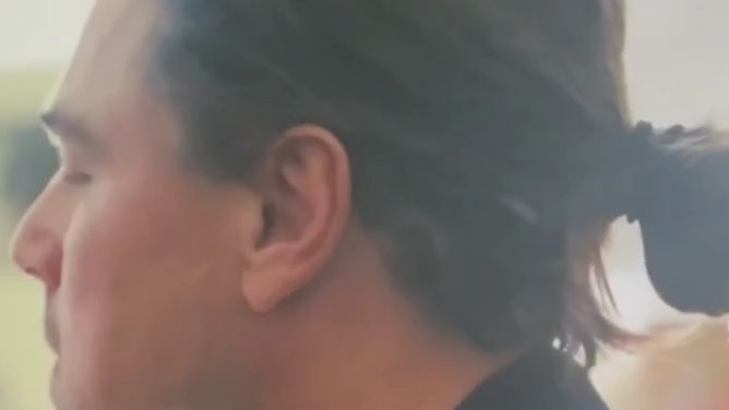 JozzPax's tweet image. Leonardo DiCaprio in One Battle After Another.

Terry Silver has created a trend these years.

This is Terry Silver fever?

#ponytail