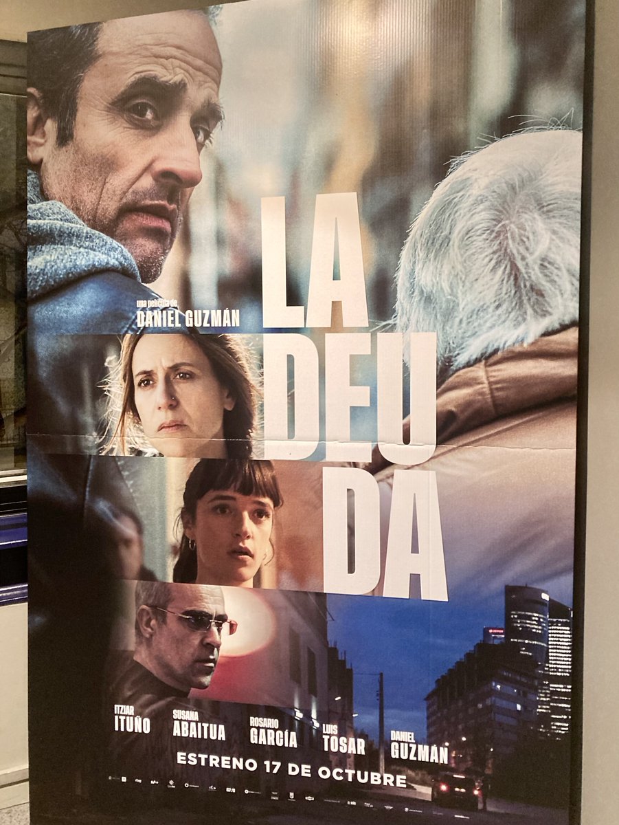 RobertaSotgiu's tweet photo. 🎬 Preestreno de #LaDeuda en @MoobyCinemas Bosque, Barcelona, con el director @danielguzman y la actriz Itziar Ituño. Un lujo charlar con vosotros. ¡Muchísimas gracias y enhorabuena! @wandafilms https://t.co/EMmQK4K4fl
