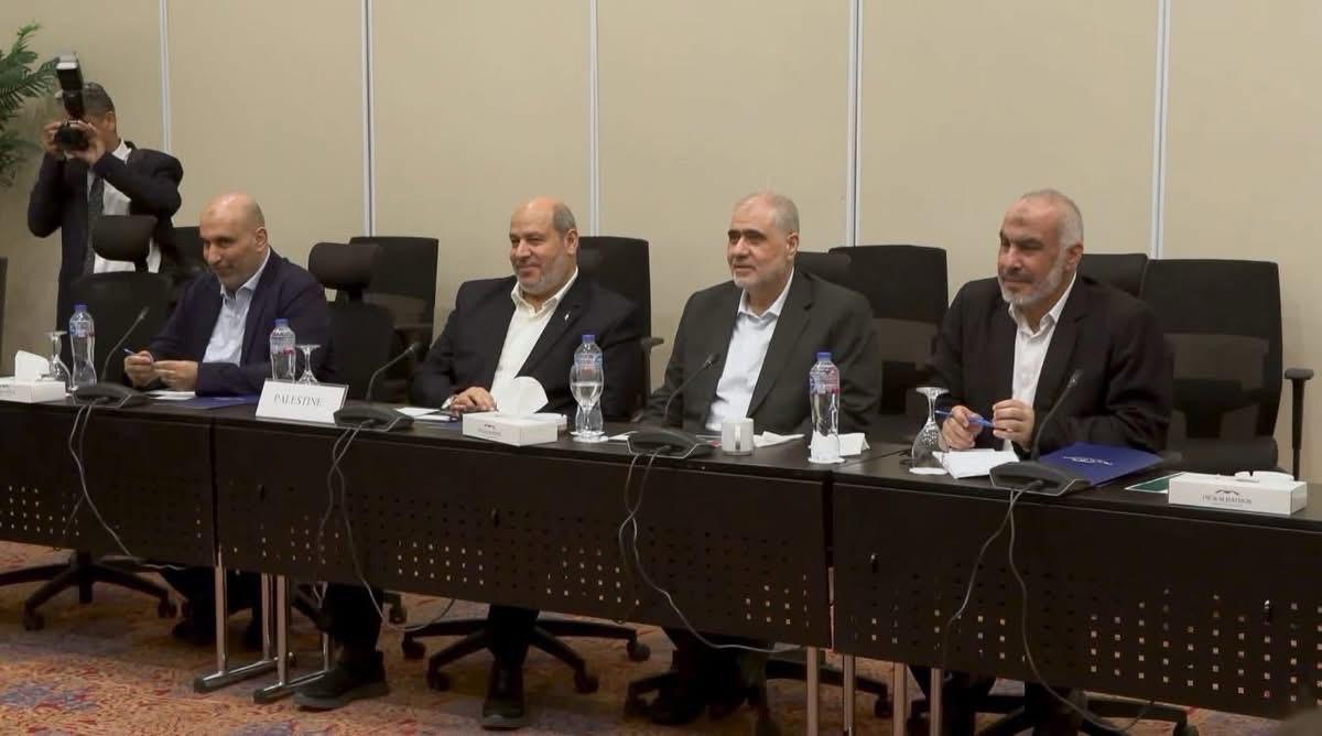 Allahu Ekber We Lillahil Hamd..!
Bizzat düşmanın itirafıyla:

HAMAS..
Cihad meydanında da kazandı..
Müzakere masasında da..!
Ümmet'in yüzakısınız, Wallahi..!