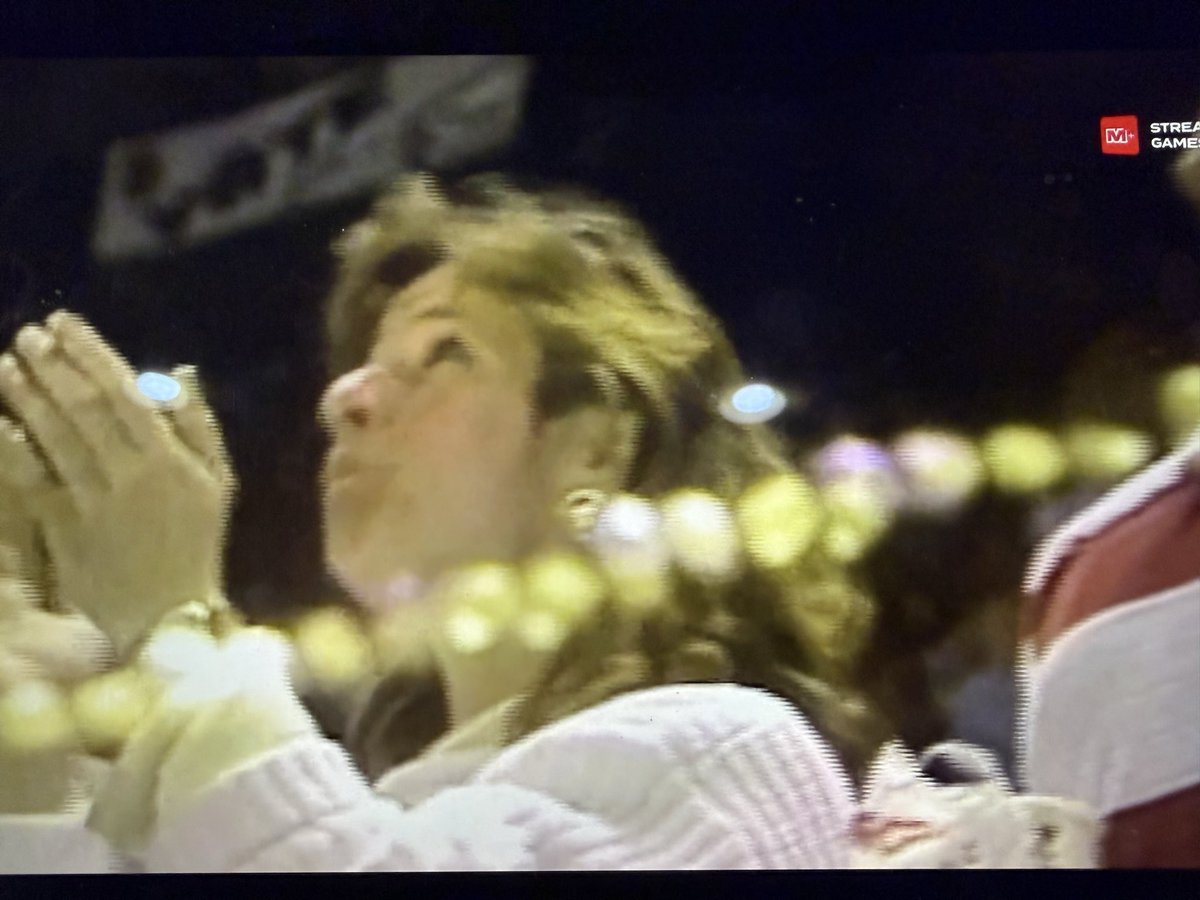 That Consumer tweet media