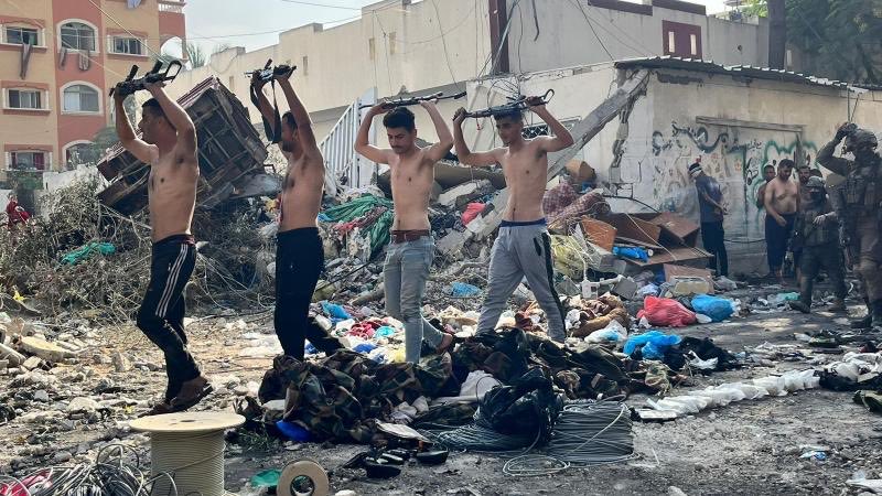 انتهت الحرب بغزة باستسلام حماس والقسام - حسب تفكيرهم هم منتصرين … 
وكتائب الحثالة لحد هسه محد ذكرهم ببيان لا من القسام ولا من حماس … 
#غزة