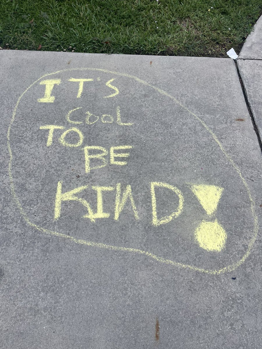 Our LPE Ambassadors enjoyed spreading kindness chalk messages around campus today during lunch for our CCPS Bullying Prevention Day. 🐾<a href="/LPEPanthers/">Lake Park Elementary</a>