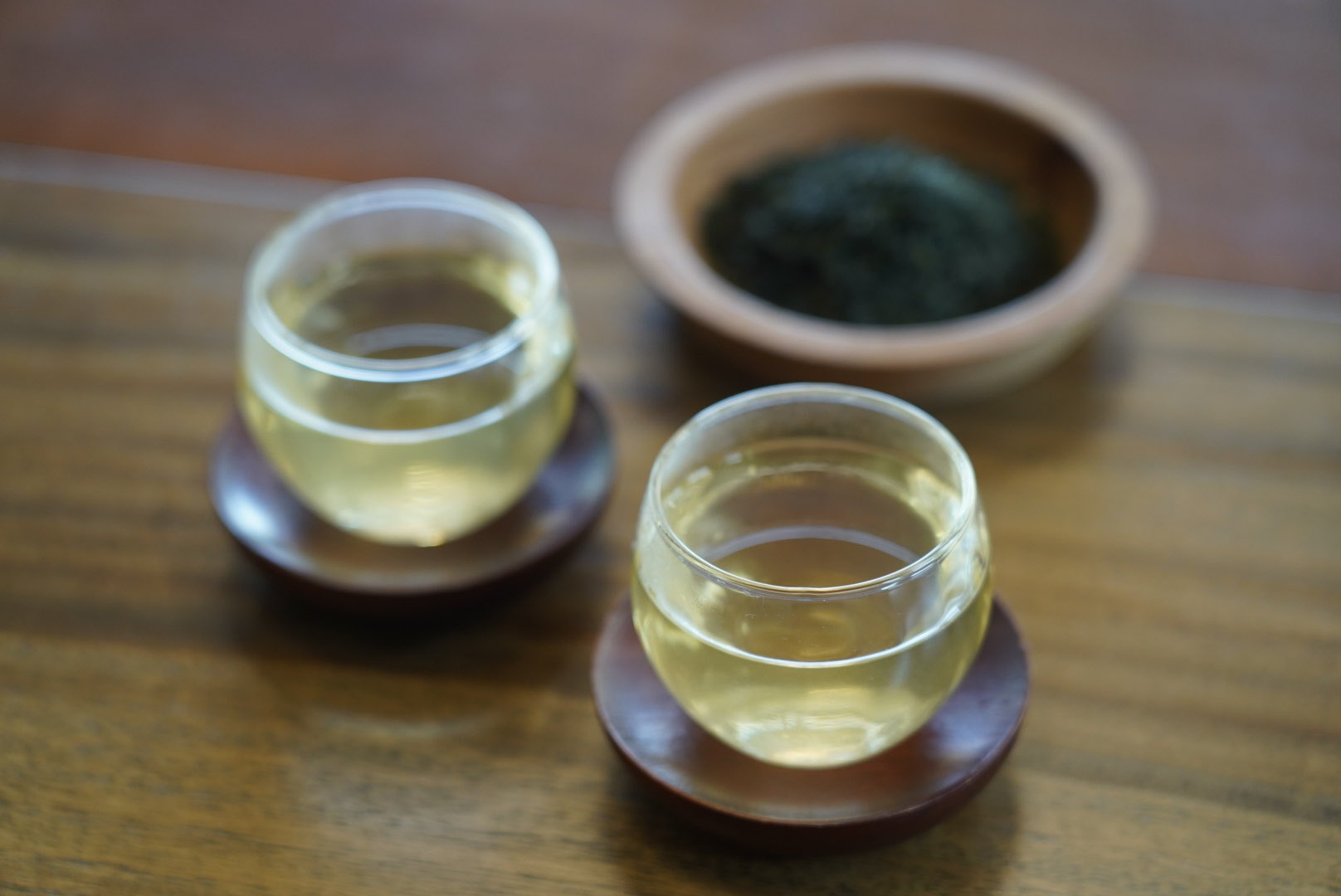 お茶釜(4面に和歌、図柄入り) お茶釜(4面に和歌、図柄入り) 茶釜(ちゃがま)｜日本茶セレクト