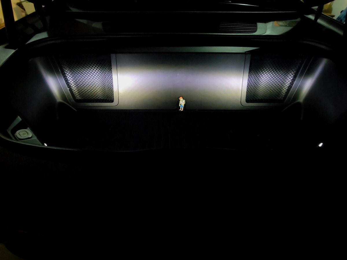 One could get lost in a frunk this size