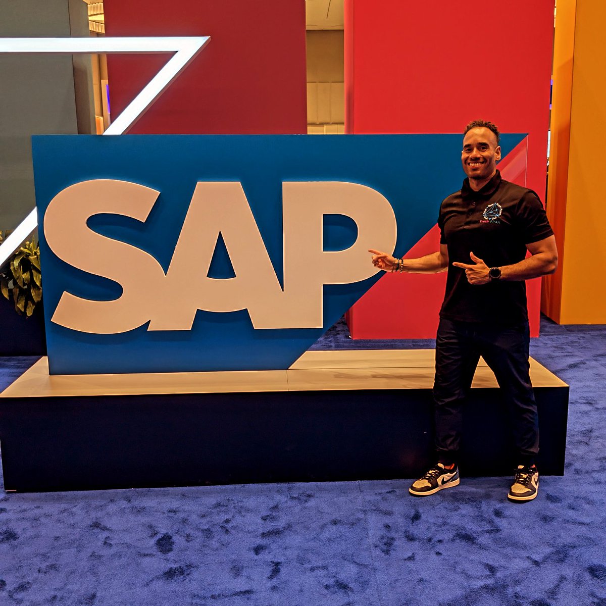 ceo_freshfpa's tweet image. Day 3 at @SAP Connect:  what a finish..

Insights. Connection. Clarity. Every conversation reminded me how technology fuels enterprise growth and innovation.

Here are a few highlights 👇🏾

❓What was your top takeaway from the final day?

#SAPConnect #Finance #Innovation