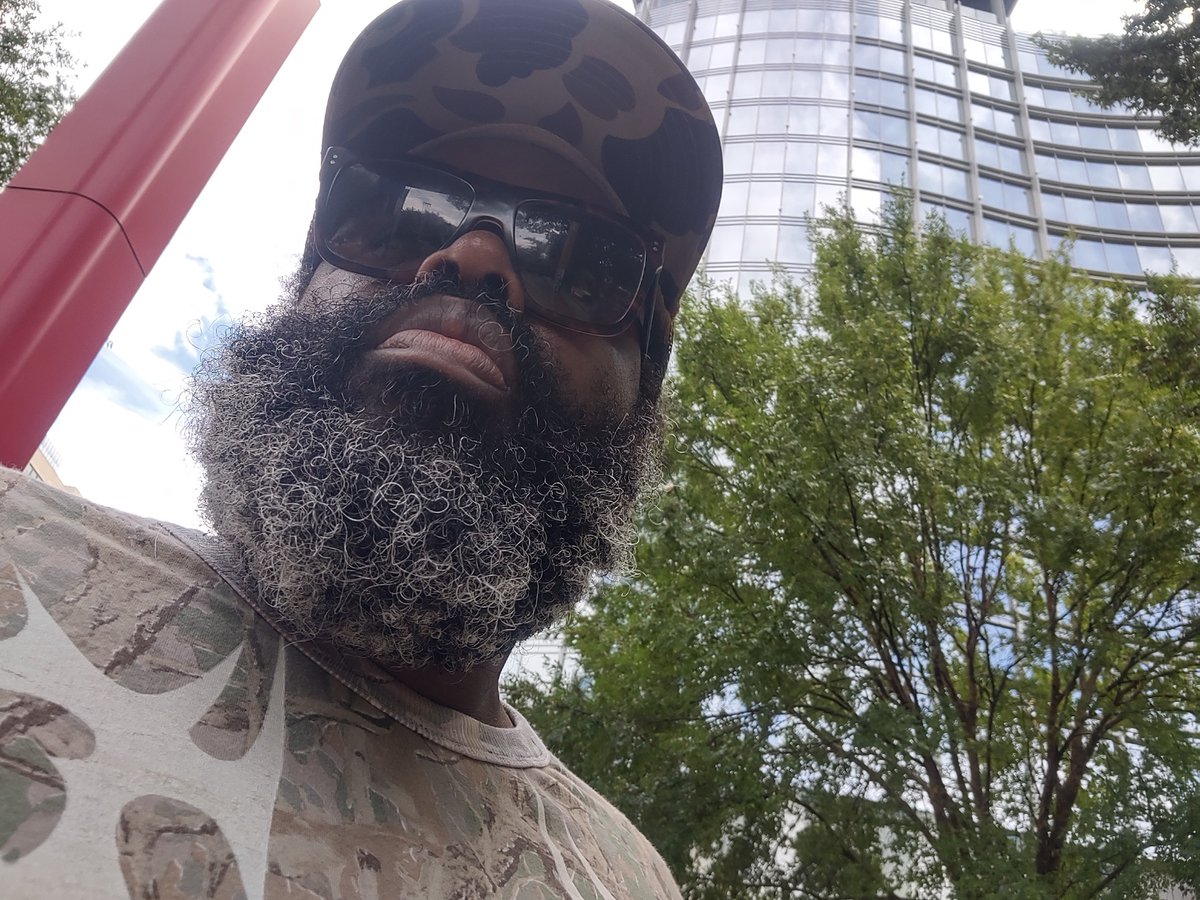 pasha_paroh's tweet image. "Because, you was taught, too, stand, tall, only, so tall, before, you have to check what you stand on, See, why, America's back, crawling, again, through it's own foundation?"

-Pasha Paroh 10.08.2025 

Story : Crawl to walk to crawl again
#PashaParoh #Growth #BrandingAmerica