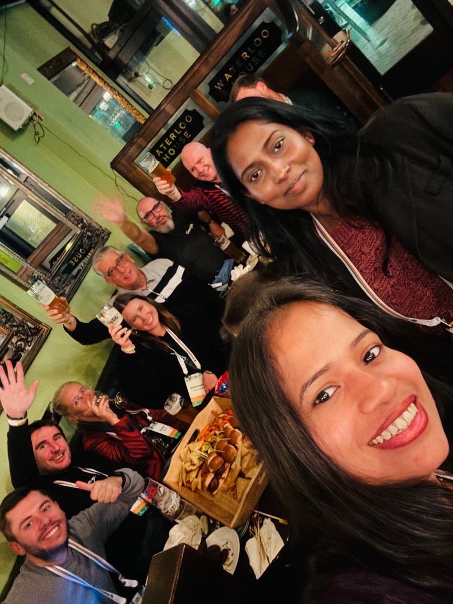 GooglePEProgram's tweet image. Sláinte! 🍻 The best kind of reunion: Product Experts and Community Managers together again for #PESummit25