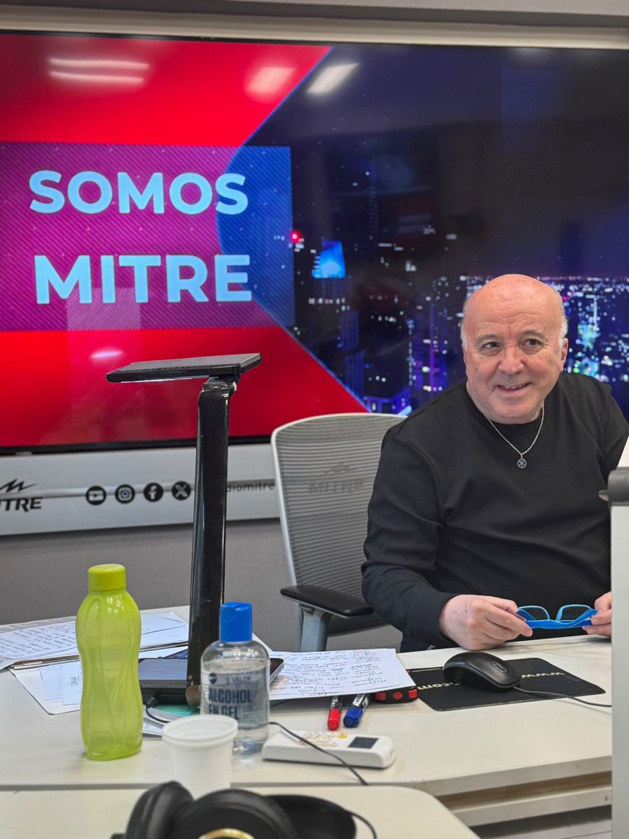 Cuando llegue la madrugada... <a href="/radiomitre/">Radio Mitre</a> ...para no dejarte dormir 😴 📻
