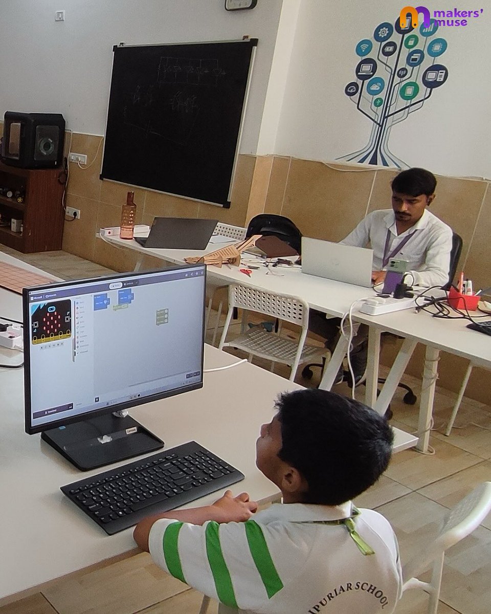 makers_muse's tweet image. Curiosity, teamwork, and digital creation—all thriving in our MakersMuse lab!
From puzzle-solving hands to coding screens, every child is building skills for tomorrow, one project at a time. Learning is hands-on, hearts-on, and always fun here!
#STEMeducation #CodingForKids