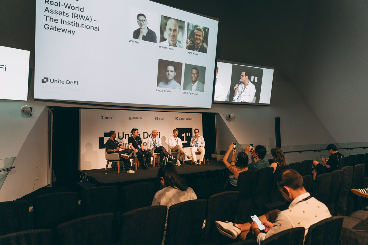 BitgetWallet's tweet image. We spent more time on panels at #Token2049

At @1inch&apos;s Unite DeFi, our Head of Growth @SrWillWill joined voices from @Dune, @Kiln_finance, @BackedFi &amp;amp; @TheBlock__ to discuss how tokenized assets are rewriting the playbook for finance.

Goated panel = RWAs bridging TradFi &amp;amp; DeFi