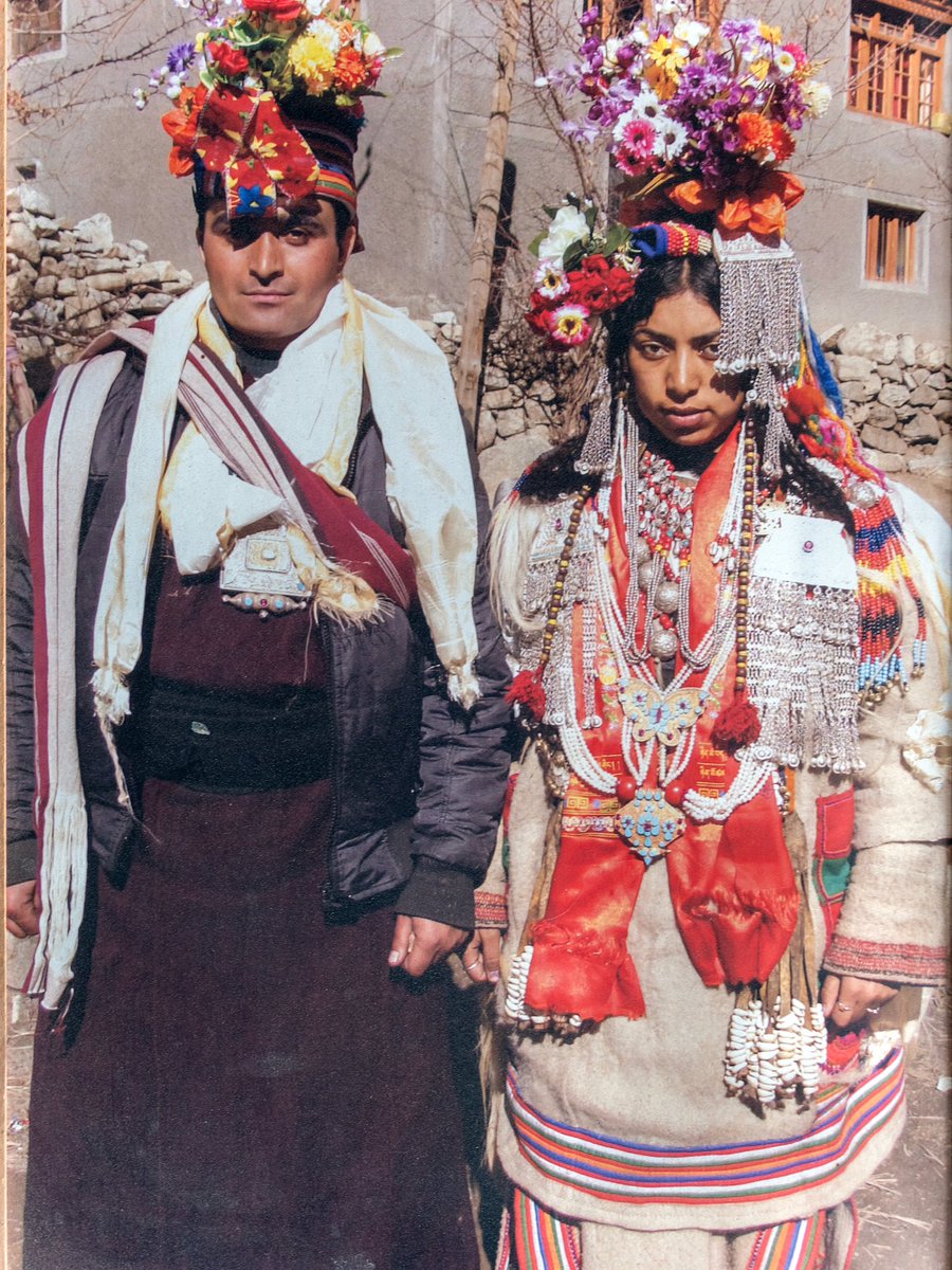Wearabout's tweet photo. Old photos from a wedding in Garkone
| 📍Garkone Museum 
https://t.co/YisL0GSo6o

#thegreathimalayanexploration #culture #ladakh #textiles https://t.co/EbGjbCLt3L