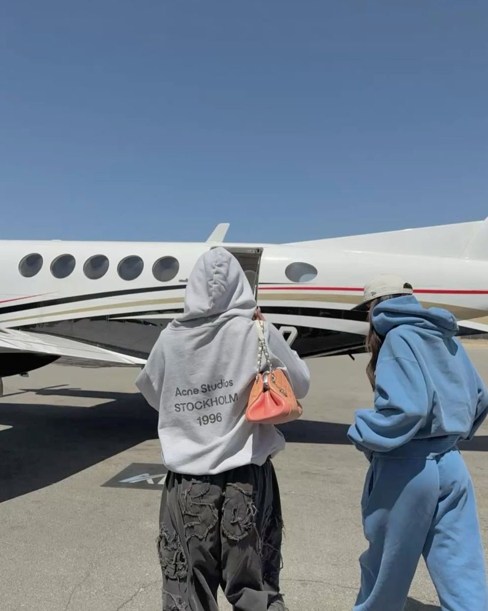 Tilt Tens tweet media