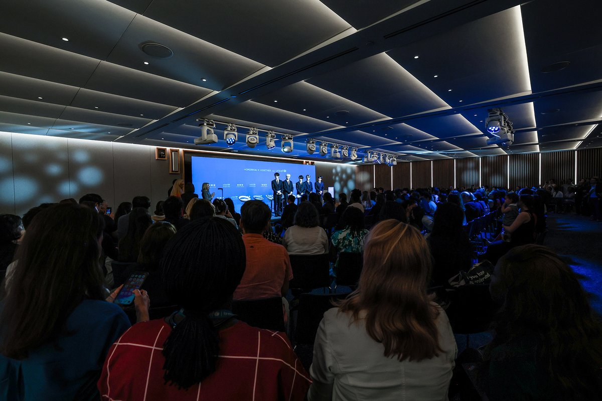 UNICEFinJapan's tweet image. #ユニセフ は@TXT_bighitと協力し、世界中の若者の #メンタルヘルス を支援します。#TOMORROW_X_TOGETHER の声と音楽は、共感、思いやり、心の健康を広げています💙
私たちはともに、思いやりに溢れた未来を築きます🌱unicef.or.jp/news/2025/0159…
#TogetherForTomorrow #OnMyMind #TXT #MOA