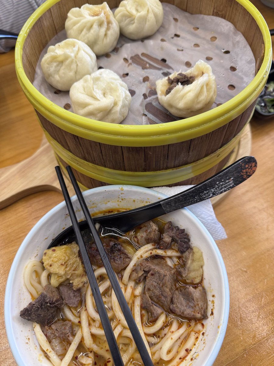 zorigoob's tweet photo. Ойрд идээгүй гоё байна 😋 https://t.co/bhU5Nr5SEL