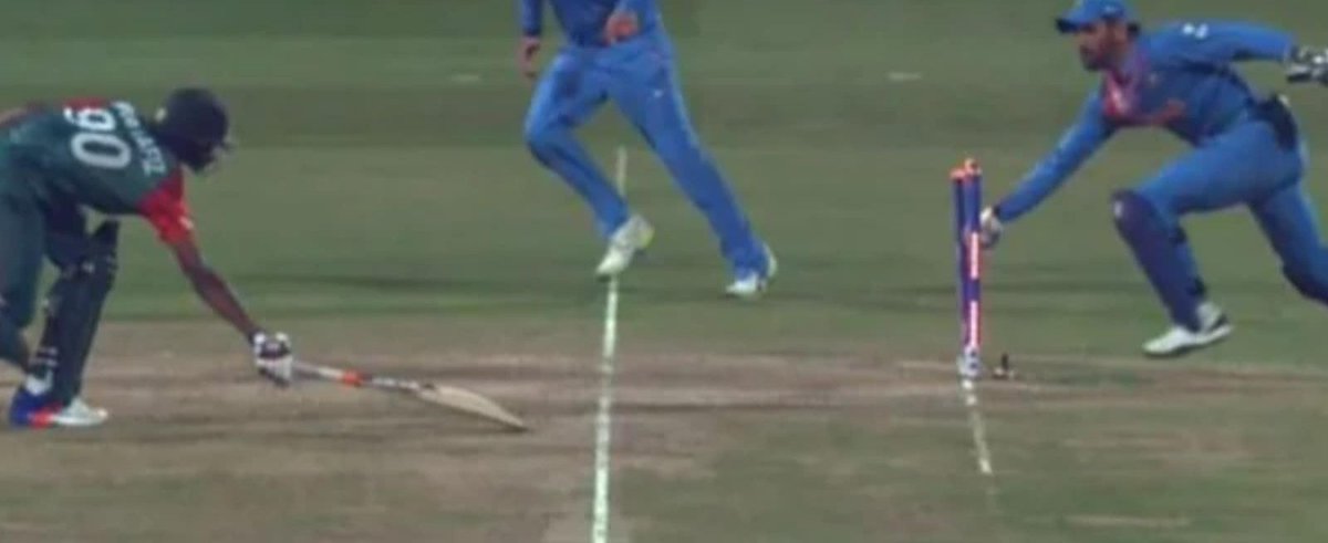 loyal_cskian's tweet image. Dhoni covered 13 meters in 2 seconds