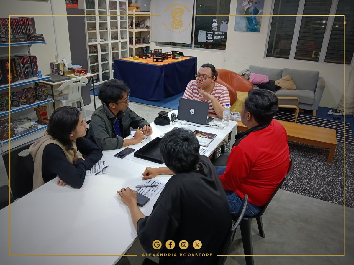 alexabookstore's tweet image. Dungeons &amp;amp; Dragons trial session. PM us for inquiries.

#alexandriabookstore #hobbystore #localbusiness #dungeonsanddragons #learntoplay #SupportLocalHobbies