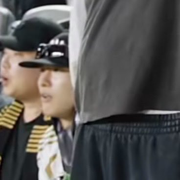 무즈가 우즈보는거처럼 보고잇슴
넘무 귀여웤ㅋㅋㅋㅋㅋㅋㅋㅋ

🔗instagram.com/reel/DPkr0uEAF…