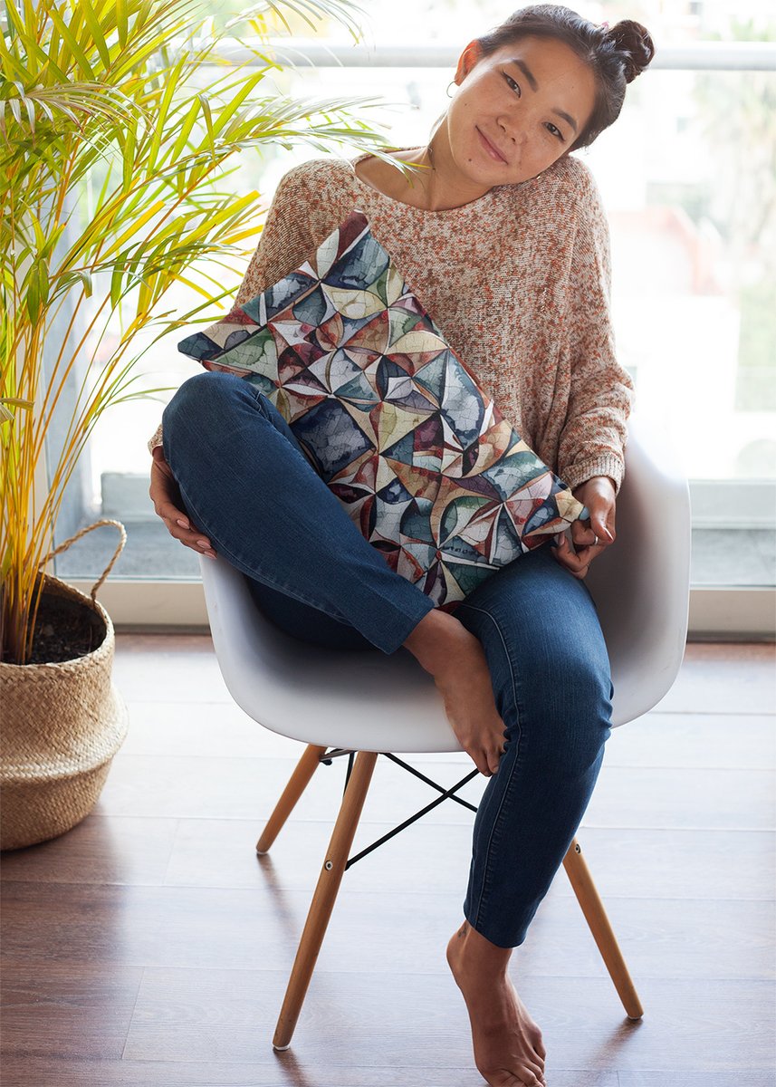 habatour20's tweet image. Add color and artistry to your home with this #throwpillow, featuring a modern abstract geometric pattern design. A stylish accent for any room.
Available at : zazzle.com/modern_abstrac…
#abstractpattern #geometricpattern #throwpillows #decorativepillow #sofapillow #couchpillow
