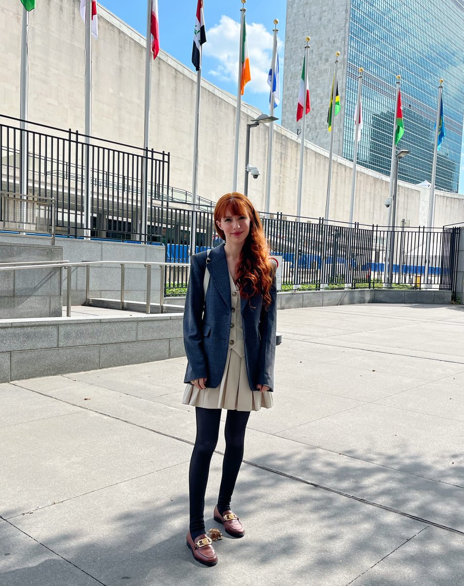 lolivlet's tweet photo. Tive a oportunidade de falar sobre espaço, criação de conteúdo e educação na ONU.
Olha aqui #seraspace acho que eu seria uma boa candidata ✨🪐 https://t.co/LGmBXhlGdQ
