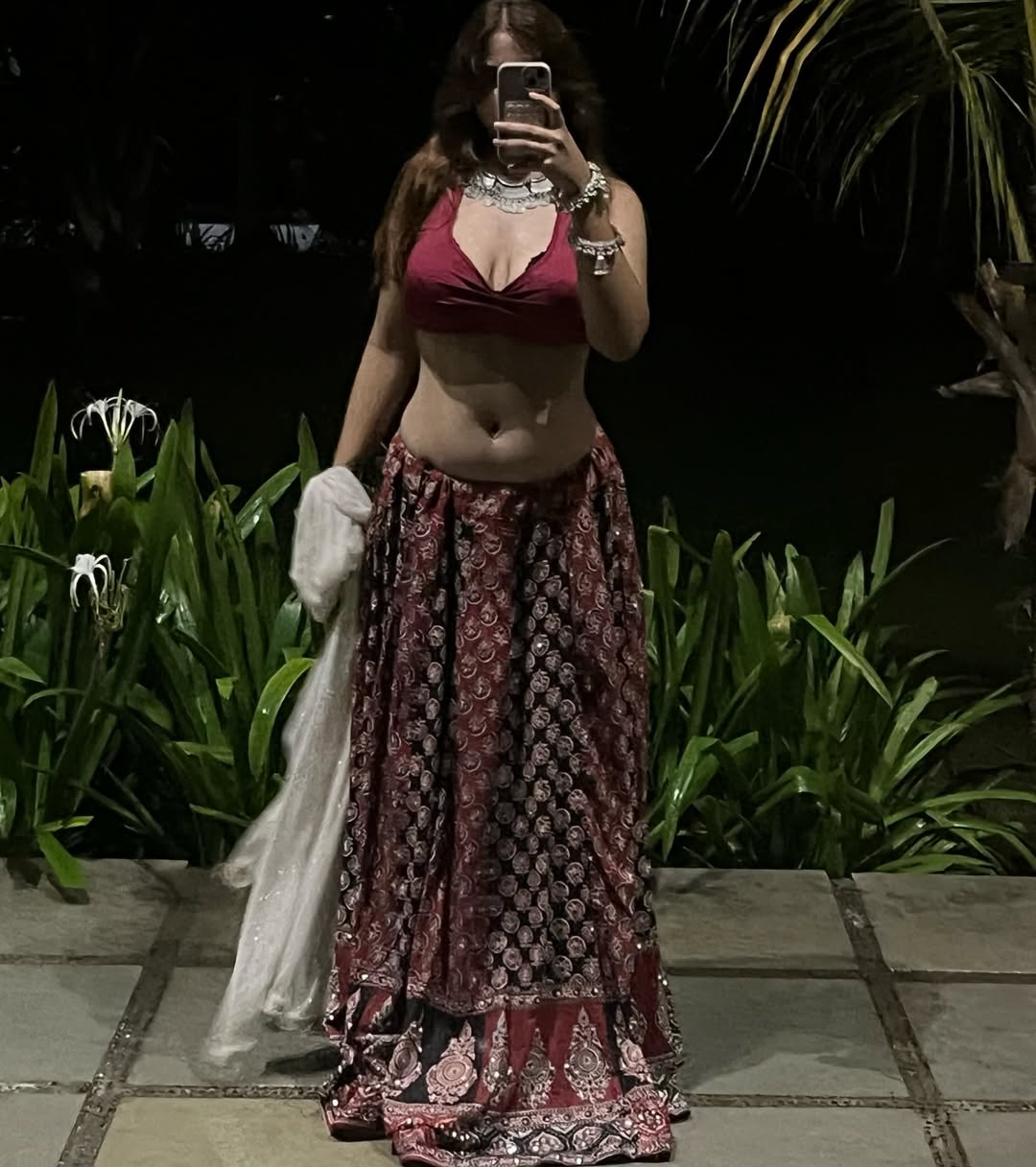 G2yBJT6aAAIcGwp?format=jpg&name=large