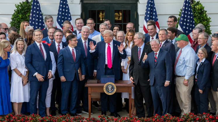 BigGregG40's tweet photo. @TheThe1776 Back when these were Senators and Representatives?   They want your vote but Black Americans: You are disqualified from being great.  They labeled any success as DEI and fired all people of color.  Look how they tricked us with Treaties.  Yet called us Savages for fighting back https://t.co/X78YqoWD5S