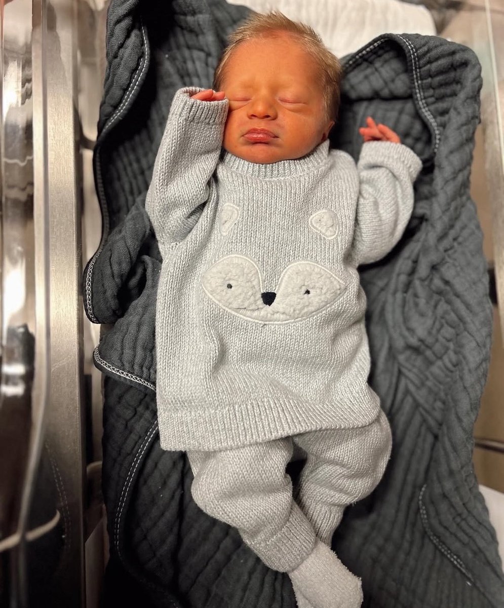 Meet Oliver.

He was almost aborted.

Charlie Kirk saved his life.

He was unplanned. His mom was scared.

But after hearing God-given truths spoken by Charlie, she chose life.

Thank you <a href="/charliekirk11/">Charlie Kirk</a> 

Glory be to God.