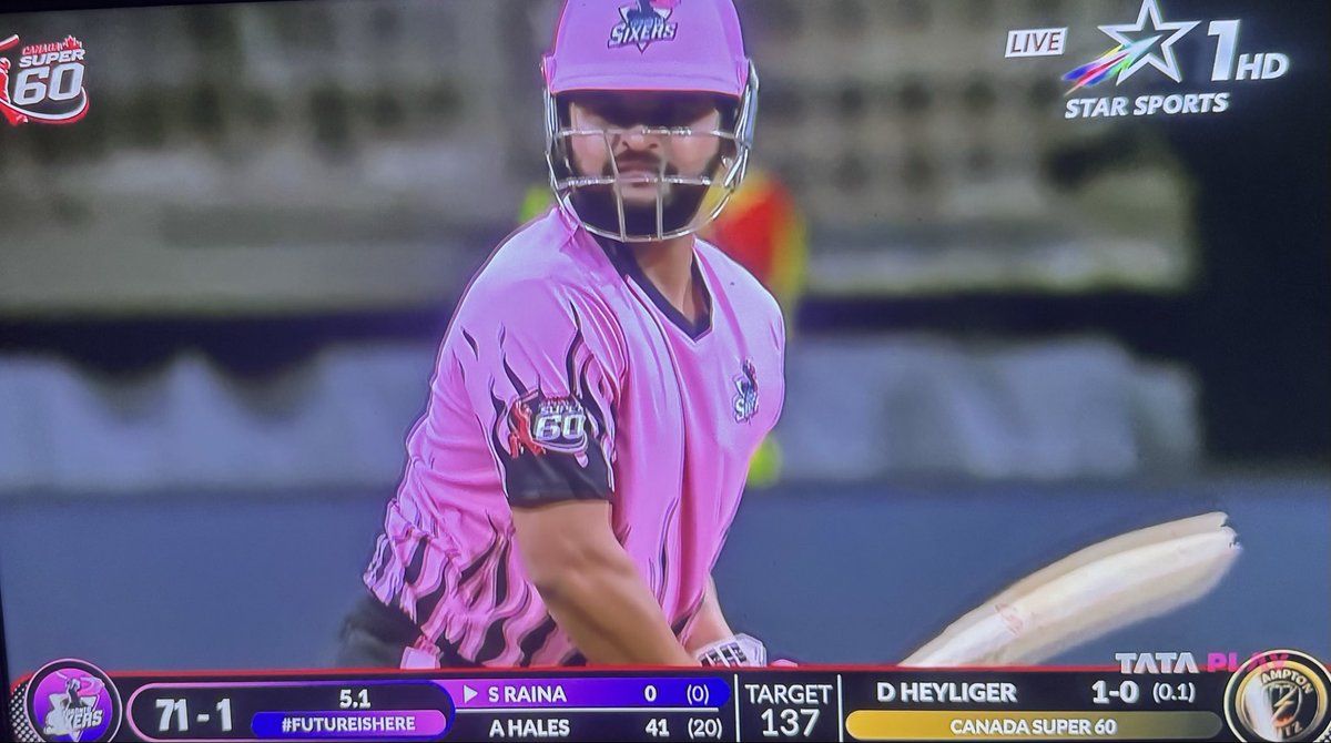 JunaidKhanation's tweet image. Suresh Raina is Batting Right Now