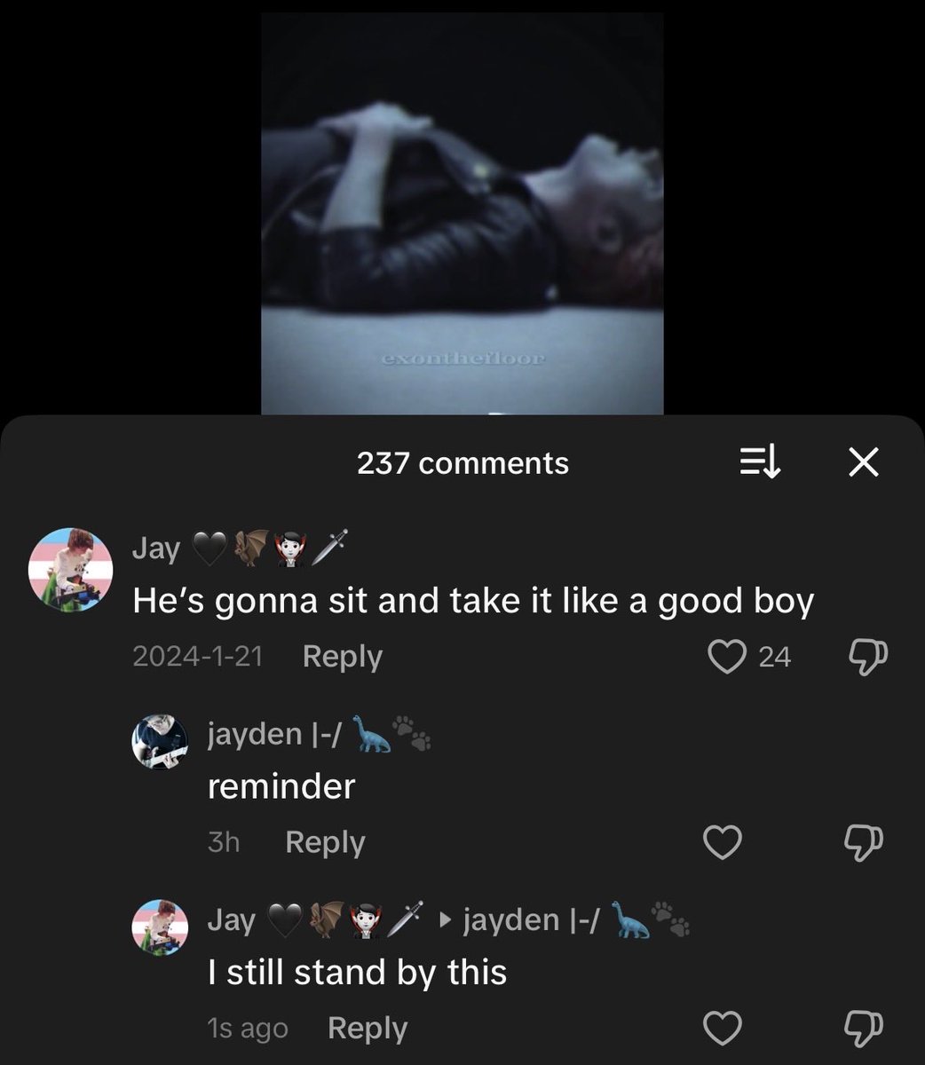 BleedingVinyl's tweet image. Bro thinks Iโve changed