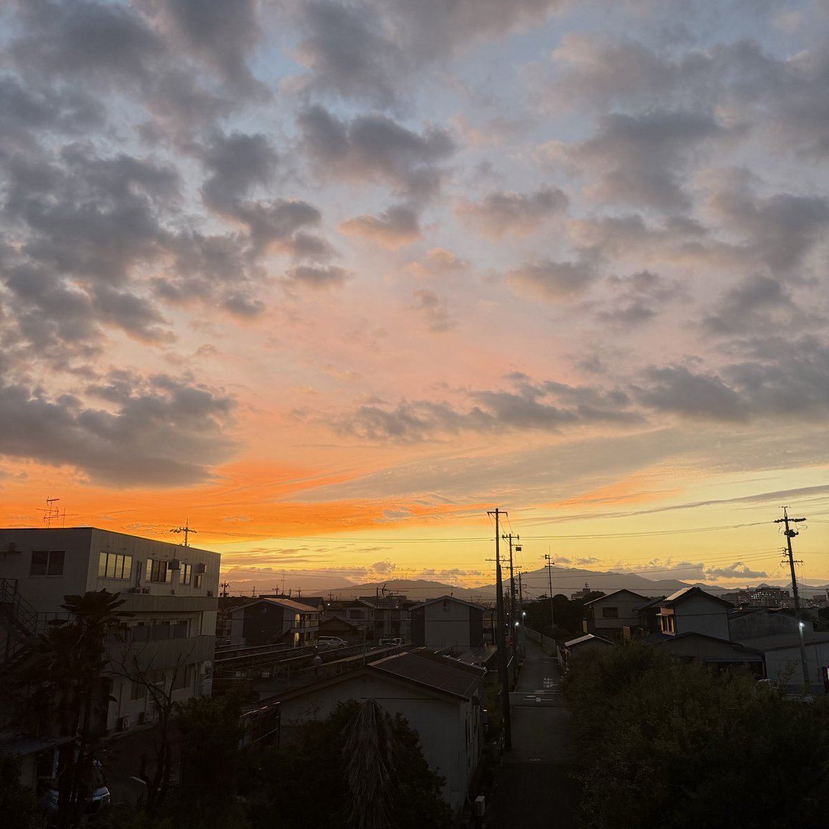 HYMARVELOUS's tweet photo. まだまだ暑いのどうにかしてー？🥵 https://t.co/83rCVO1HFa
