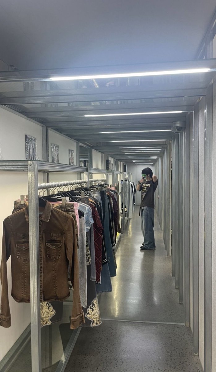 olzl5822's tweet photo. #leocore #leoaesthetic
리오만의 감성이 좋음 https://t.co/F8a9NX9Omu
