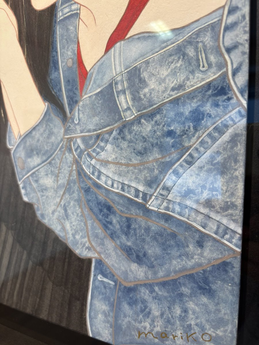 本日と明日で終わりとなります。
「中西麻莉子個展-The Garden-」

今回は中西さんの作品ではとても珍しい洋服の女性像も展示されています。