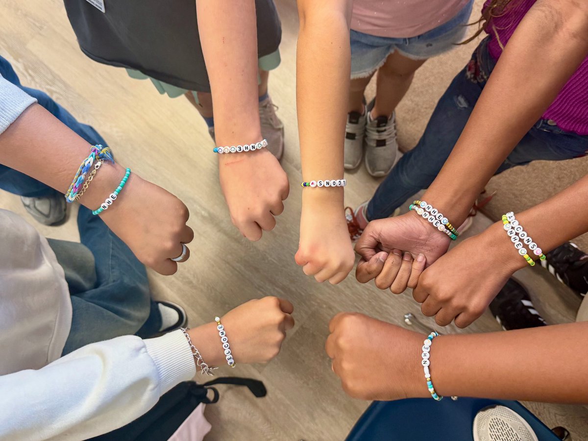 Our <a href="/nherisd/">Northwood Hills Elementary</a> Kindness Club made bracelets to add to goodie bags we are putting together for new students! I 🩷 their kind hearts! <a href="/AmyRSandler/">Amy Sandler</a> <a href="/TXTeacherella/">Dr. Denae Lawson</a> <a href="/RISDcounselors/">RISD Counselors</a>
