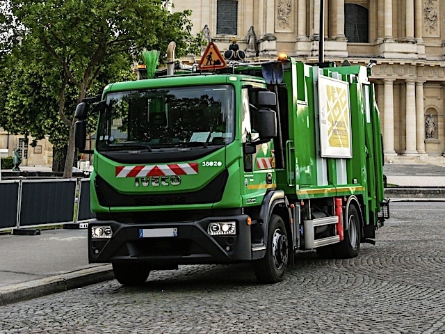 Une alliance entre Iveco et Tallano Technologies pour limiter la pollution liée au freinage poids lourd -  trm24.fr/une-alliance-e…