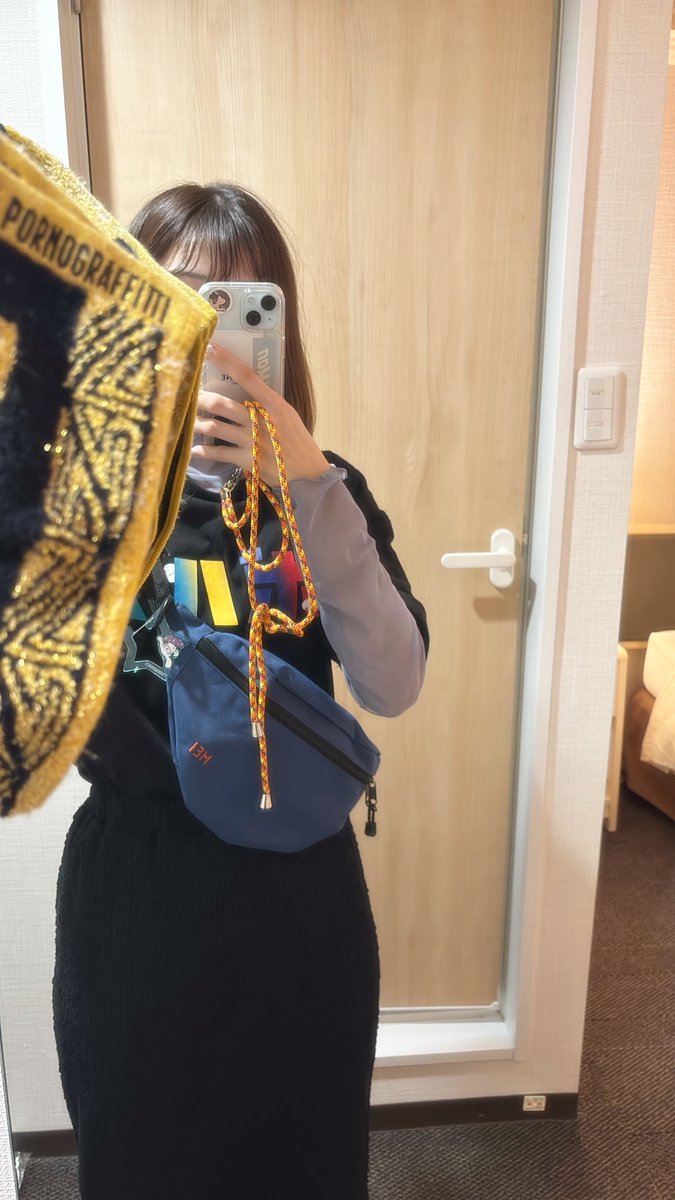 pg_2_720's tweet image. 2025/10/08
ポルノグラフィティ
FANCLUB UNDERWORLD 6
in Zepp Sapporo ❣

Tokushimaの字を背負って北の大地へ 🦀
初ふぁんだわ 初ライブハウスのポルノ
最強で最高すぎた ポルノしか要らん 🥲💗
FC会員だけだから身内感あって温かくて
ポルノの音楽があって素敵過ぎた 😭✨

#FCUW6 #ふぁんだわ