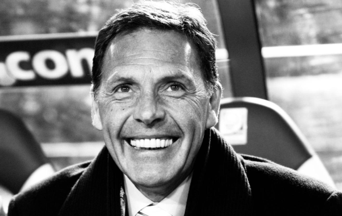 Hoy nos toca despedir con dolor a un amigo. Un ser extraordinario, repleto de valores, bonhomía, portador de una una sonrisa mágica y q desbordaba sapiencia. fue un ganado en la cancha y en la vida.
Eligió volver a nuestro club para culminar su carrera.
Eternamente gracias Miguel