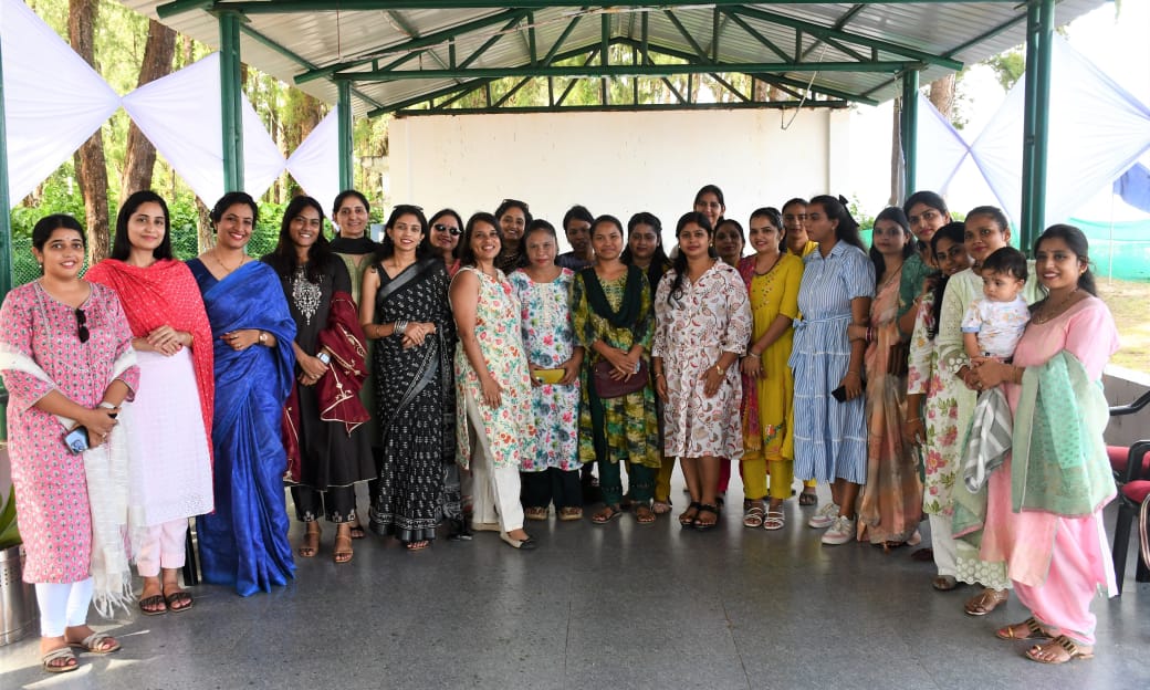 AN_Command's tweet photo. #AFSCarnic of #ANC celebrated 93rd Indian Air Force Day #IndianAirForceDay. As part of week-long celebrations, various activities were conducted such as #SainikMilan, #SNCOsAtHome and interactions with veteran ladies #AirVeteran. Celebrations culminated on 08 Oct 2025 with #AirWarriors rededicating themselves to the service of nation during #OathTaking ceremony in #HollowSquare formation.
#HQANC #AirForceComponent #IslandDuty #CarnicSpirit #ServiceBeforeSelf
@HQ_IDS_India @adgpi @Andaman_Admin @PIB_India @SpokespersonMoD @PMOIndia @MIB_India @DefenceMinIndia