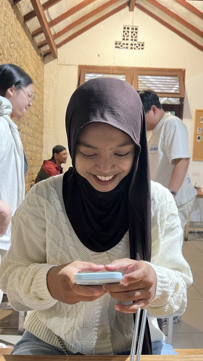 whollipss's tweet photo. 📍Cahaya timur bakmie n kopi https://t.co/m2iKCUr3oL