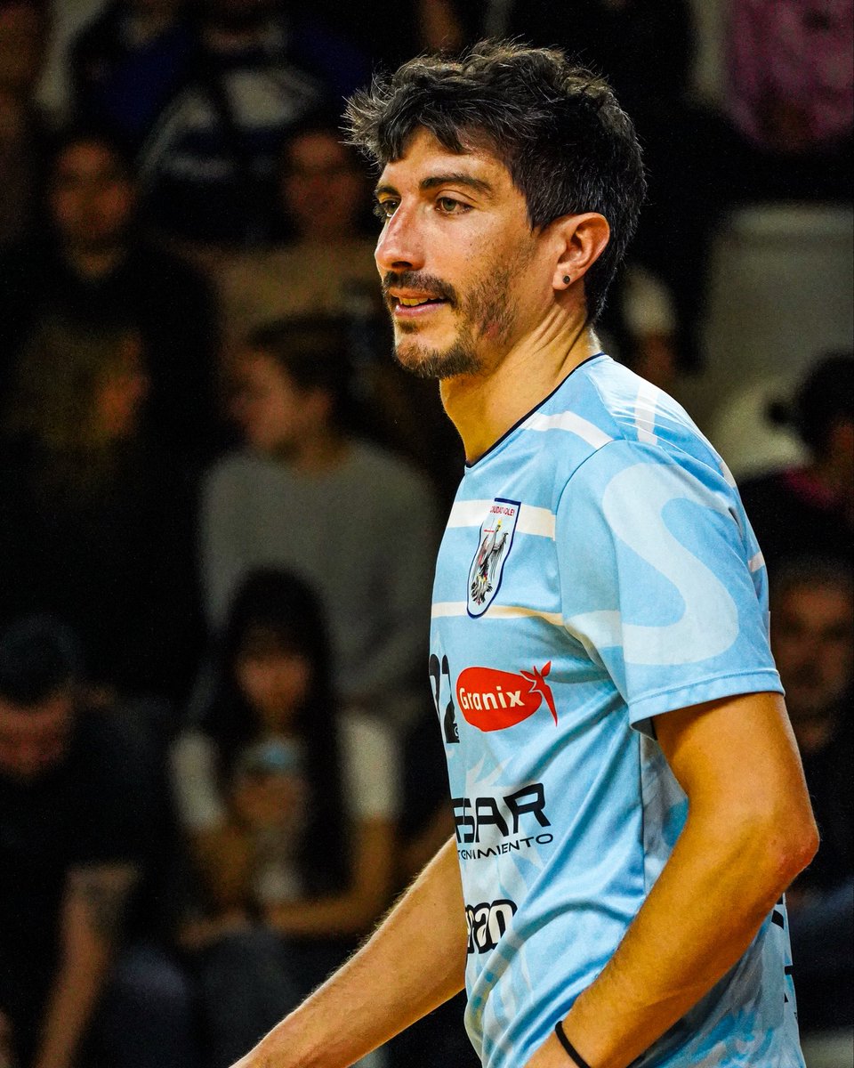 #DH 🏆💙 ¡CAMPEONES! 💥

Tras vencer a River en la final, nos consagramos campeones de la Copa Alcides Márquez 🔝🔥

Un título más para seguir haciendo historia 🙌🏻
Les dejamos algunas fotos de esta noche 📸✨

#VamosCiudad