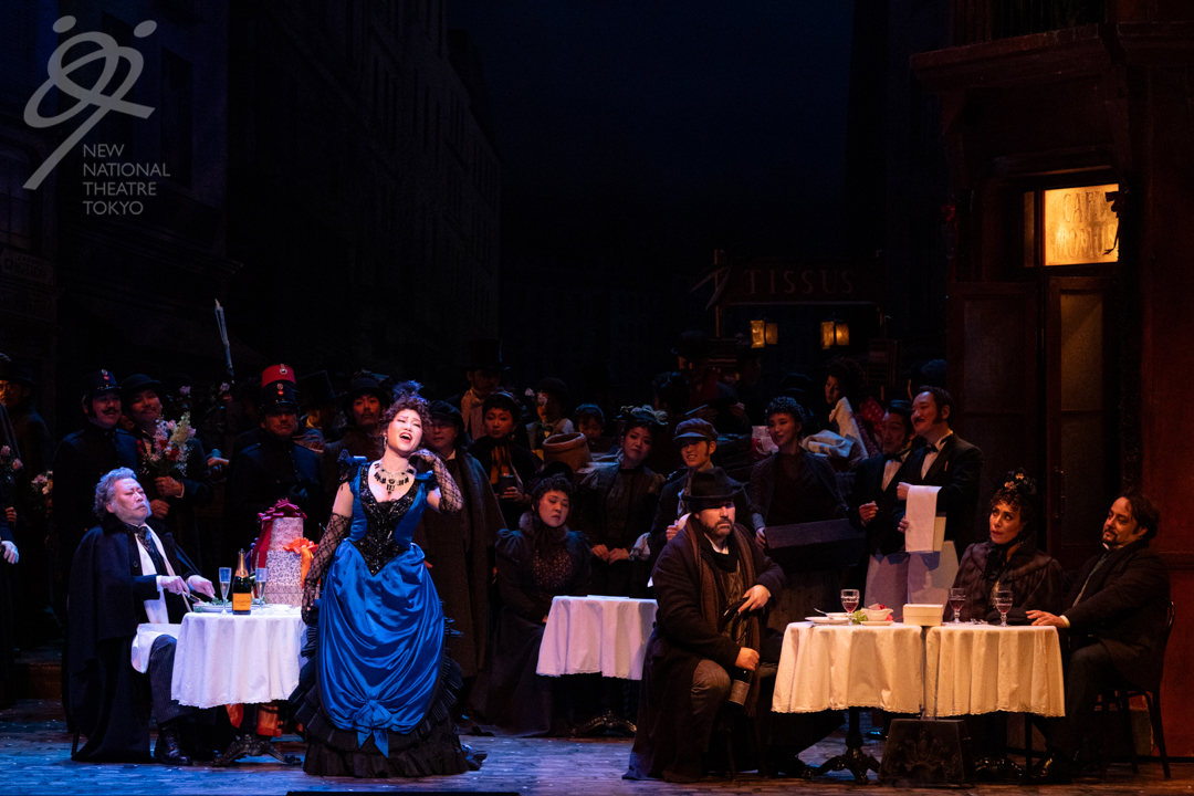 【オペラ『ラ・ボエーム』の当日券情報（11:23時点）🎫】
◆10/9(木)14:00開演（13:15開場）

S席・A席・B席・C席 〇 
D・Z席 完売
ご購入はこちら↓
nntt.pia.jp/event.do?event…
お電話：03-5352-9999

プッチーニの甘美な旋律が紡ぐロマンティックな物語をお見逃しなく🎄❄

#新国立劇場オペラ