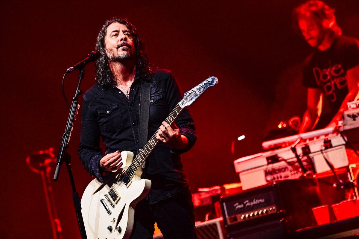 foofighters's tweet photo. GOOD TIMES TOKYO!!!

📷 Teppei Kishida https://t.co/GGncfYLNke