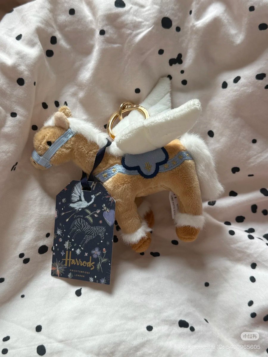 ハロッズの🐎？ペガサス？エルメスのバッグにつけたら絶対可愛い