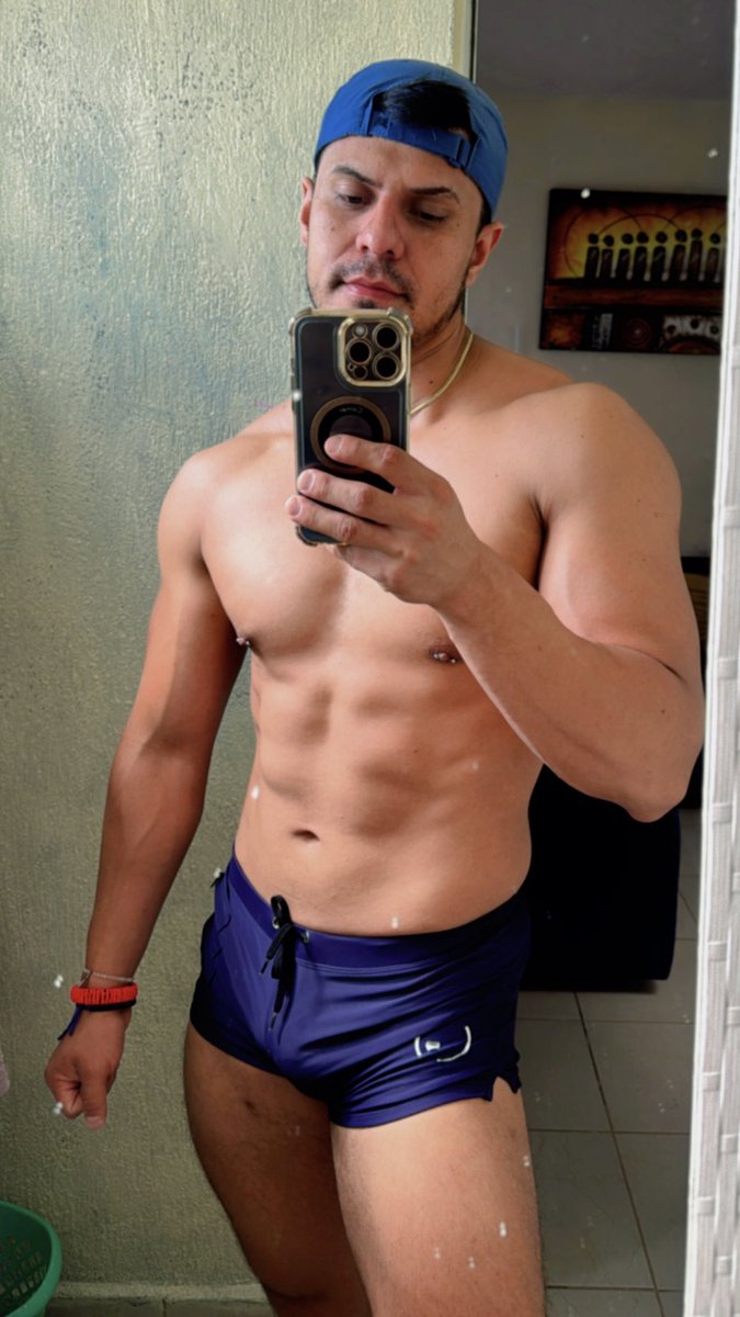 Daniel Landeros 😈💦🔞 tweet media