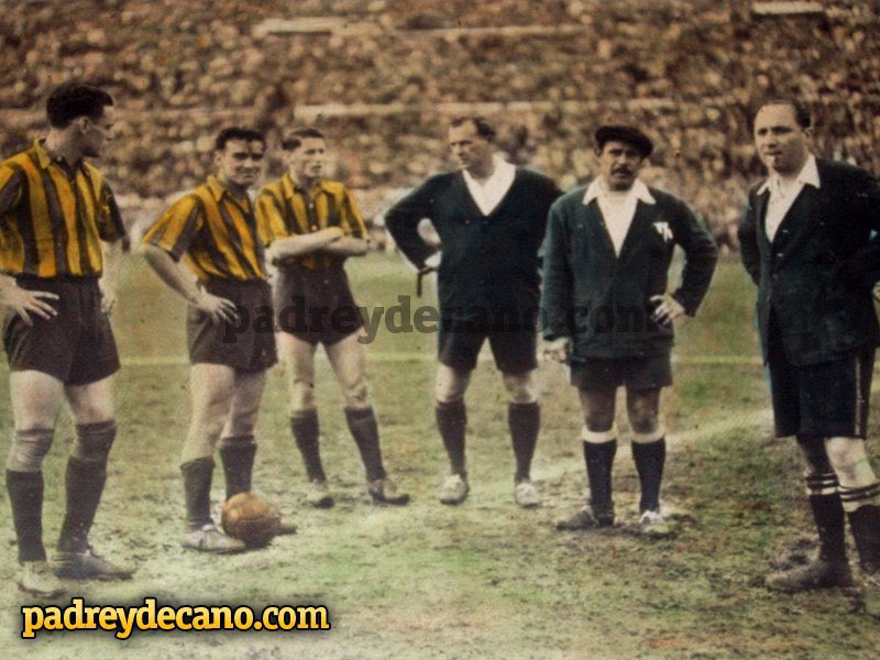 “El deshonor le pesará para siempre”

El 9 de octubre de 1949 Peñarol vencía a Nacional por 2 a 0 con goles de Ghiggia y Vidal en los primeros 45 minutos de juego, los albos nunca se presentaron a jugar el segundo tiempo fugándose por el túnel. 76 años esperando.
